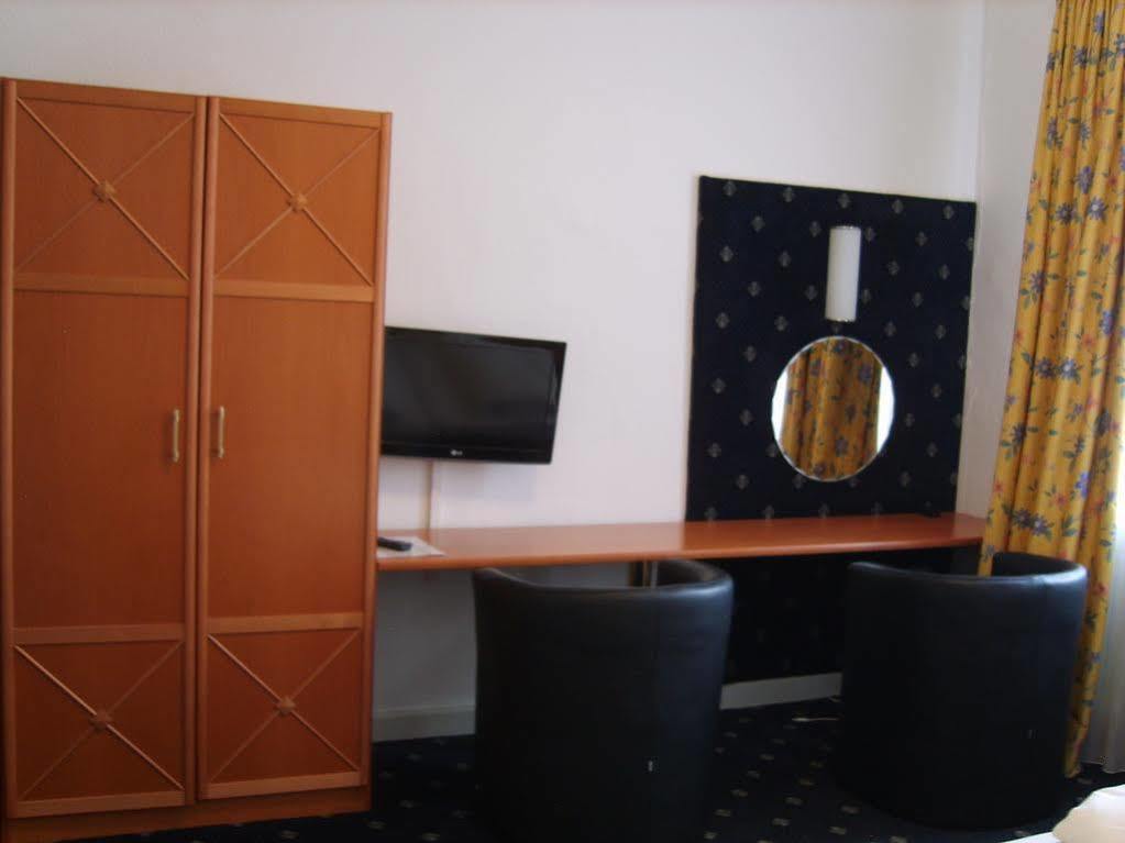 Hotel Vier Jahreszeiten Heidelberg